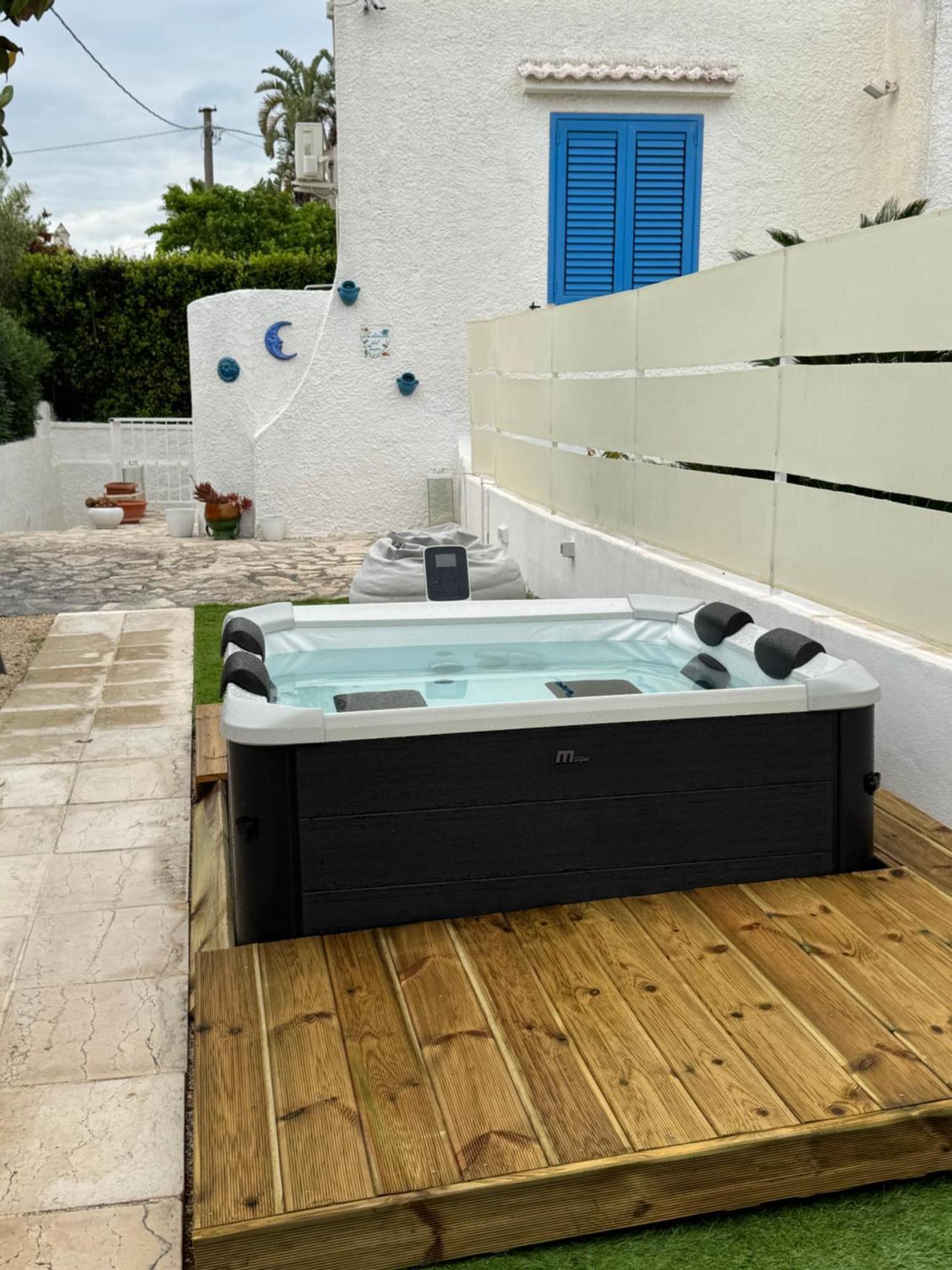 Villa Dimora Al Mare Villanova di Ostuni Exterior foto